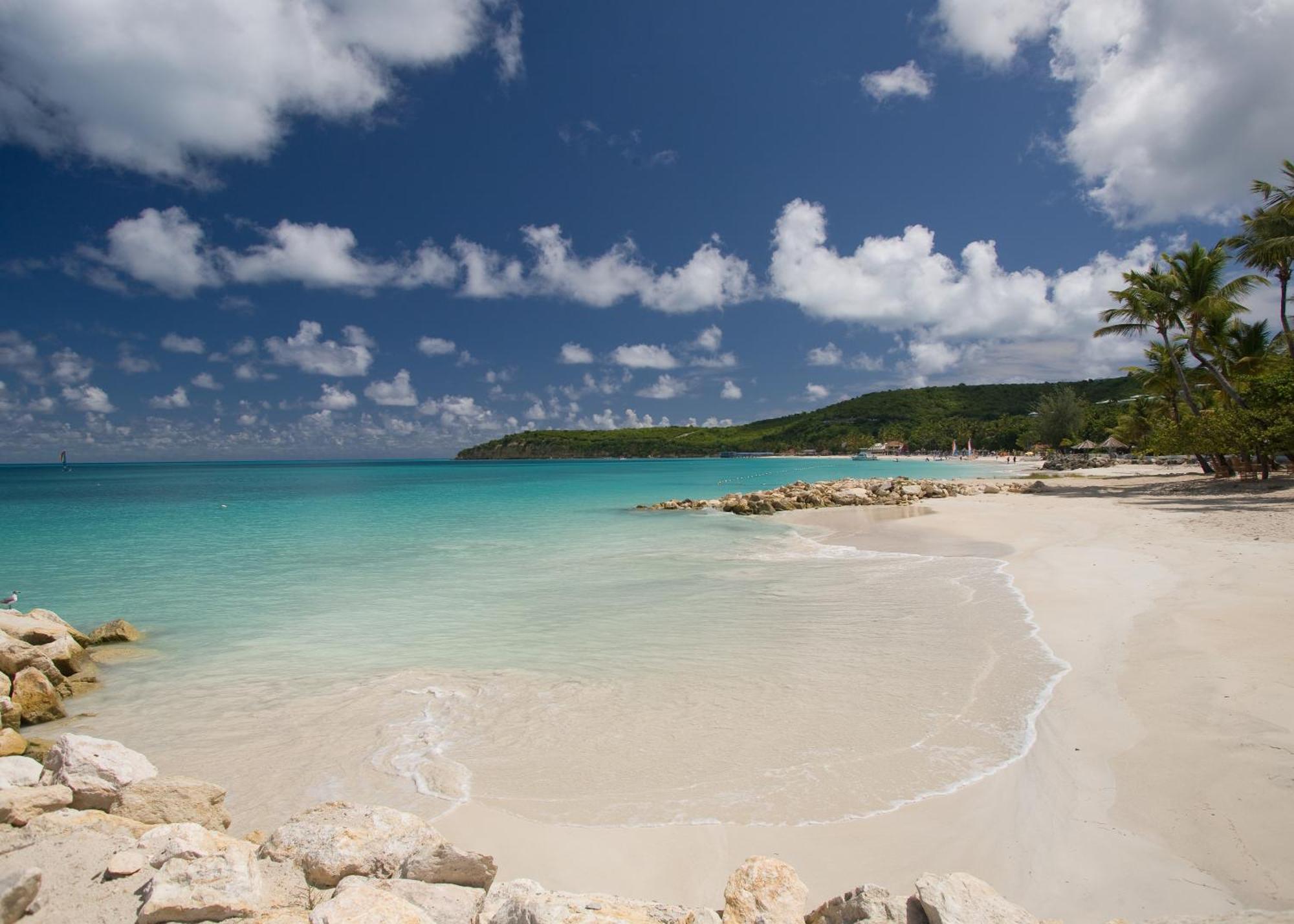 Buccaneer Beach Club Dickenson Bay Eksteriør bilde
